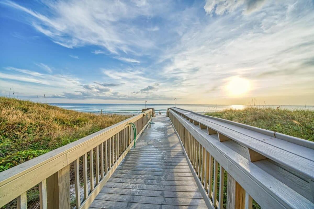 Brightly Furnished Beachfront Condominium By Brightwild Panama City Beach Zewnętrze zdjęcie